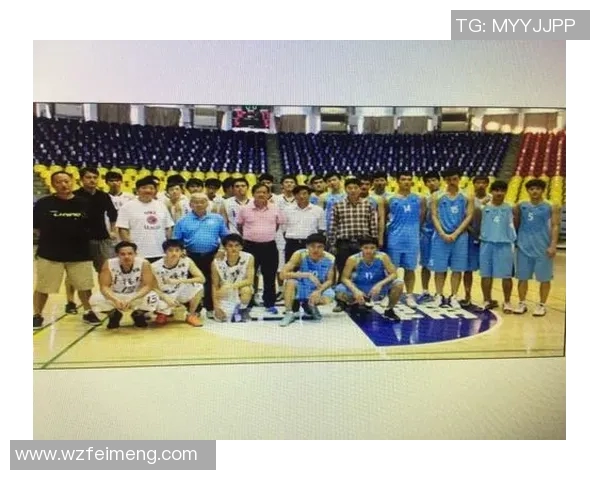 黄丽专访：从青涩球员到篮球教练的成长与坚持之路